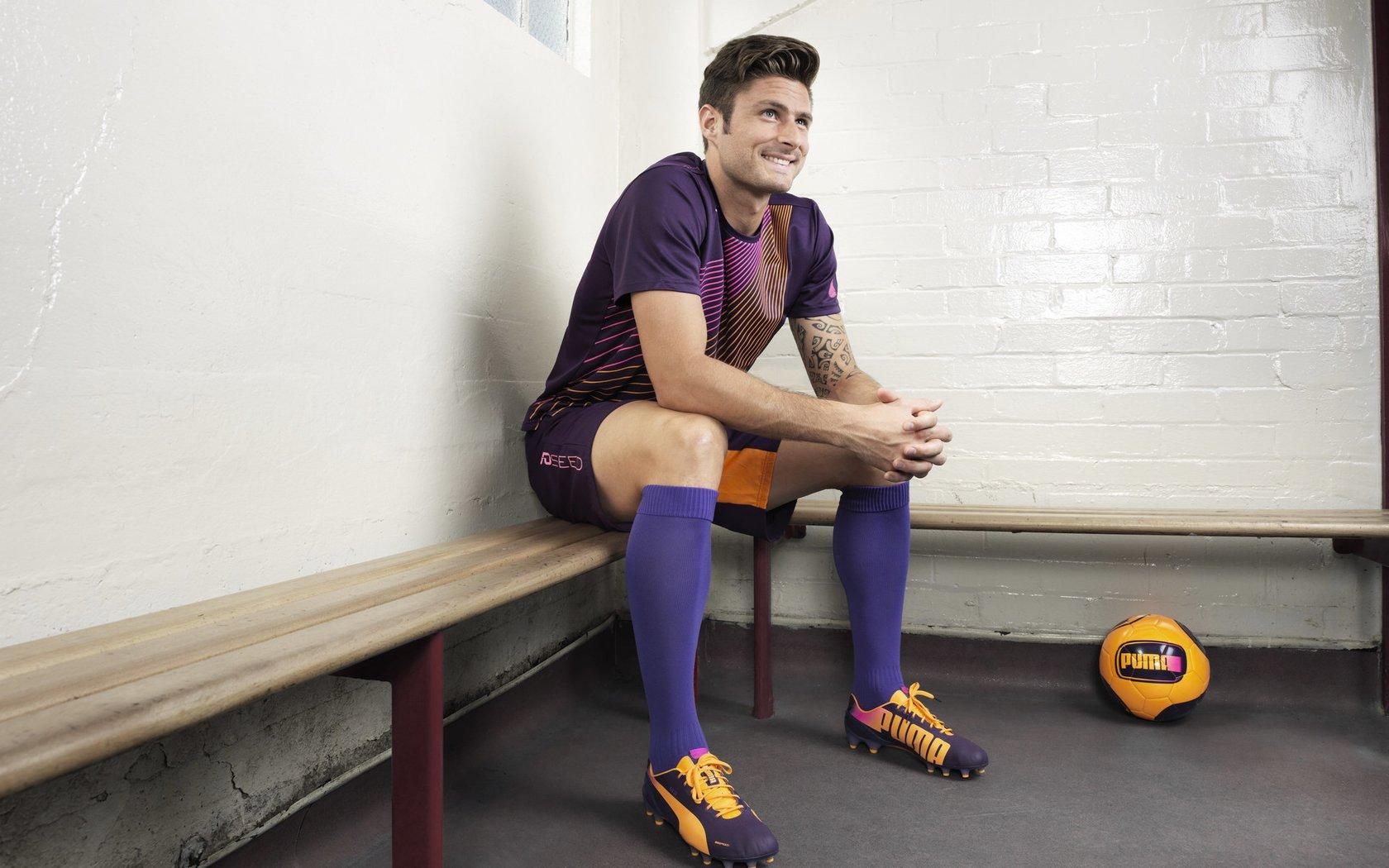 雪橇世界杯激战正酣，德国选手再创赛道纪录，中国队展现突破潜力