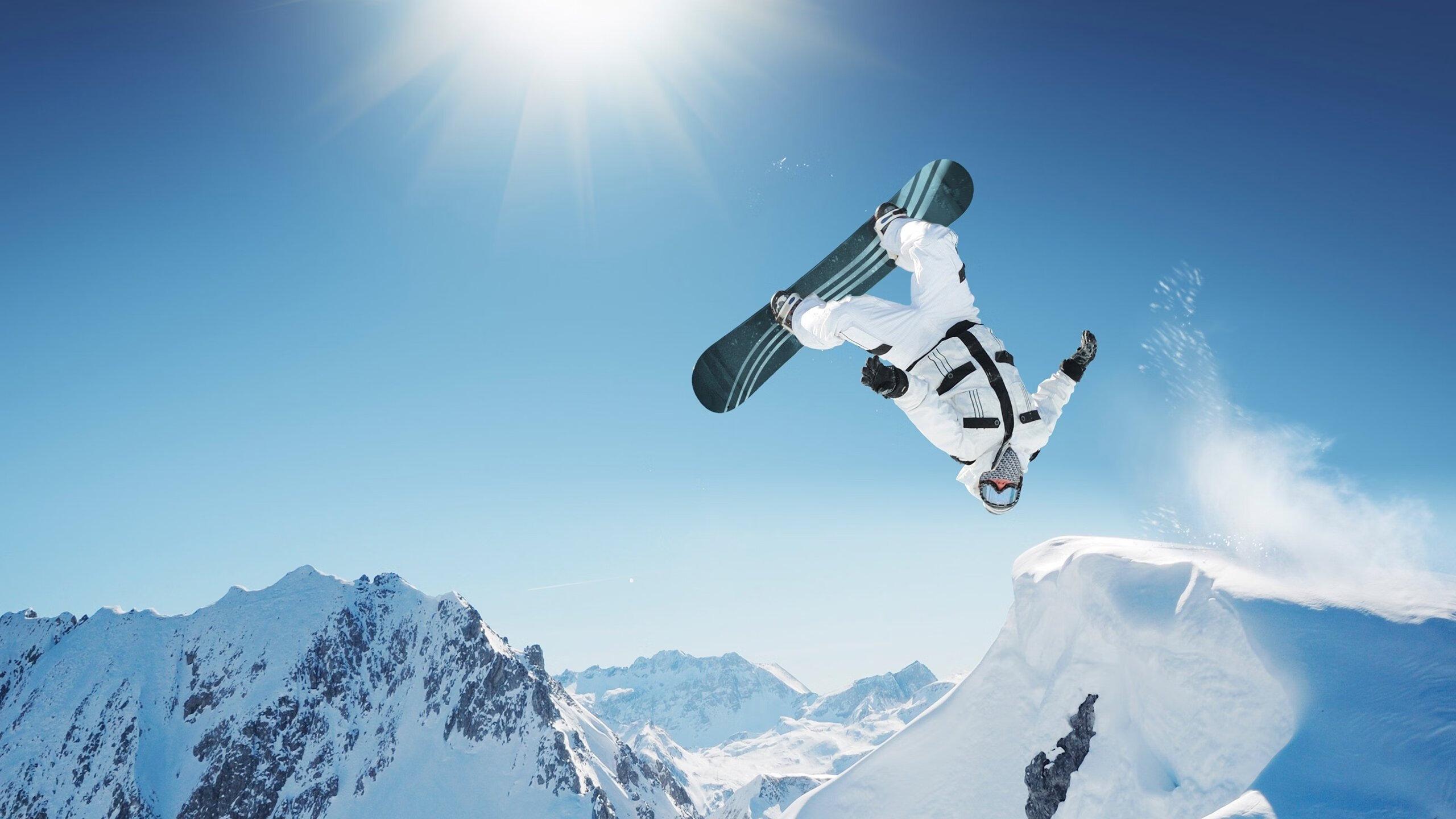 自由式滑雪世界杯中国站落幕，新星闪耀老将坚守